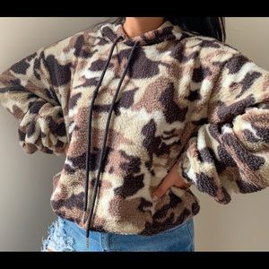 Taupe Camo Cropped Hoodie